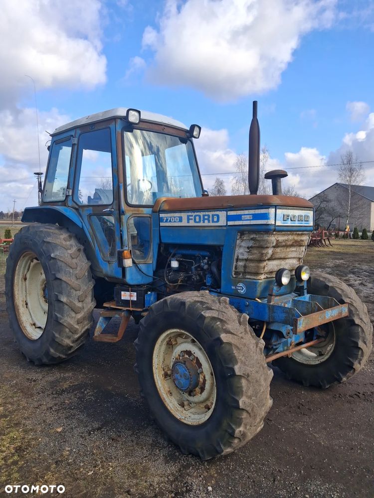 McCormick case.zetor.fendt.renault.massey ferguson.ford.john deere. - 8