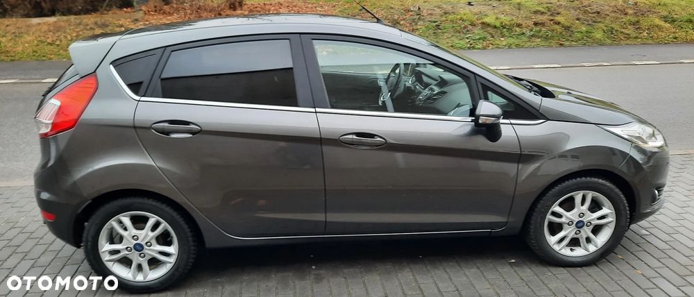 Ford Fiesta - 11