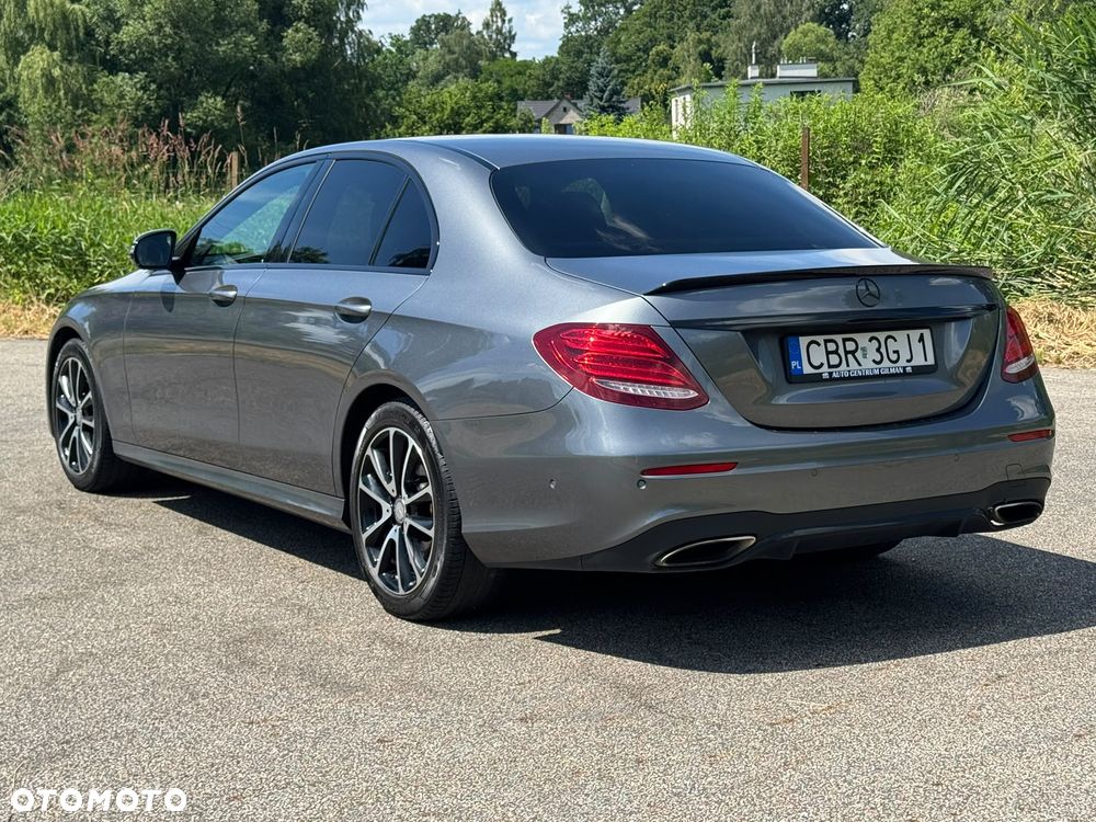 Mercedes-Benz Klasa E 200 9G-TRONIC AMG Line - 10