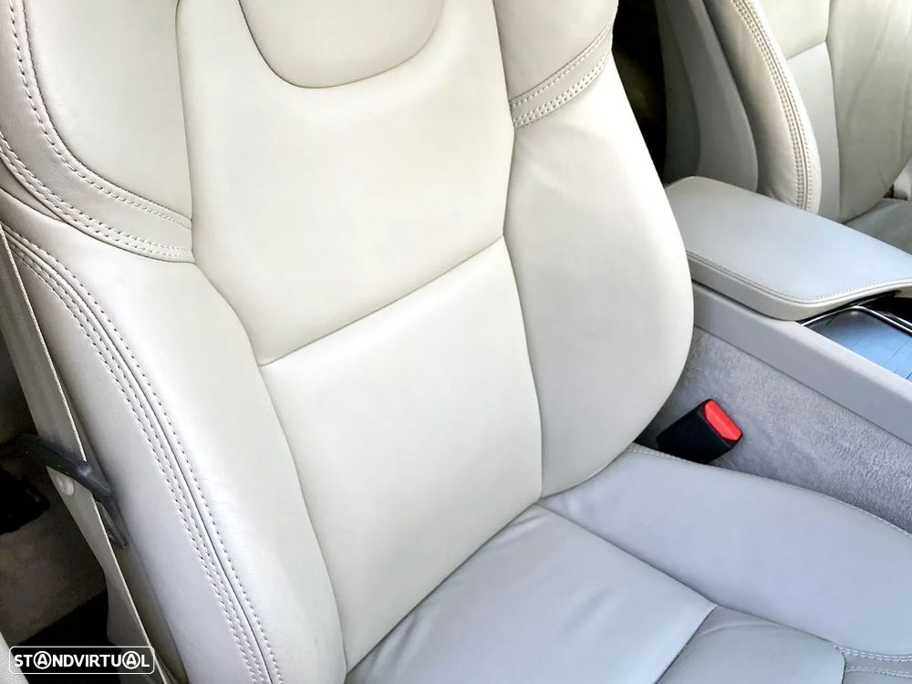 Volvo XC 90 2.0 D4 Inscription - 41