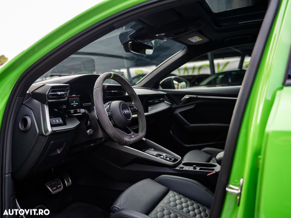 Audi RS3 TFSI quattro S tronic - 22
