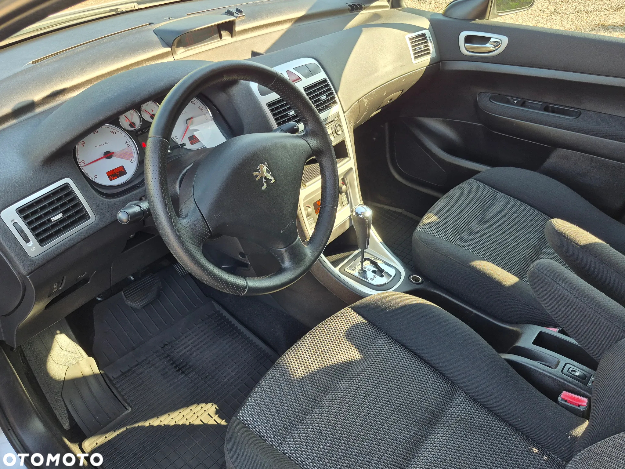 Peugeot 307 - 12