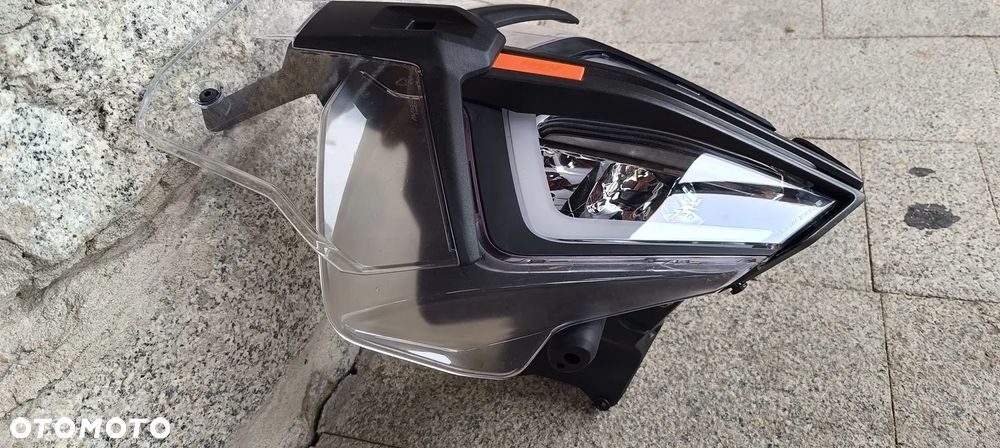 KTM 790 Adventure R Rally Lampa przód Reflektor Stelaż szyba - 4