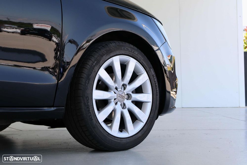 Audi A1 1.2 TFSI Admired - 9