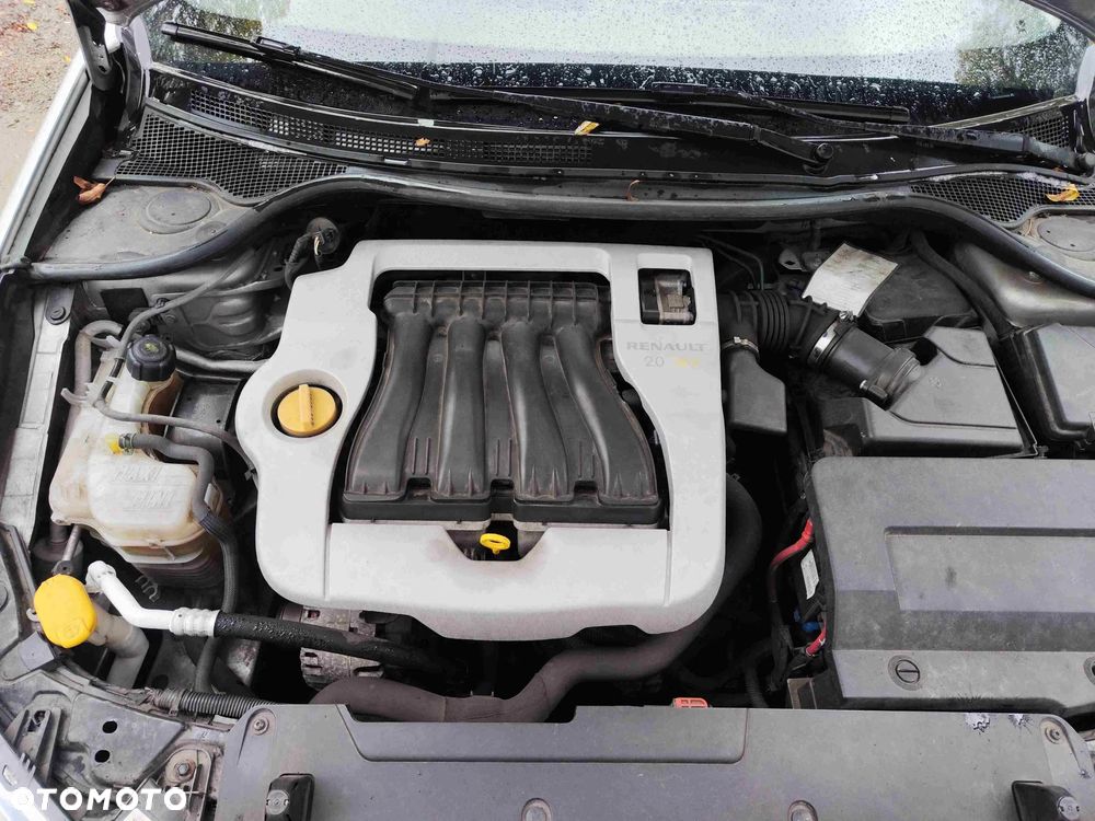Renault Laguna 2.0 16V Expression - 15