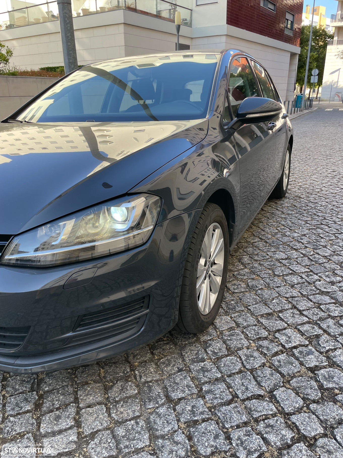 VW Golf 1.6 TDi BlueMotion Confortline - 5