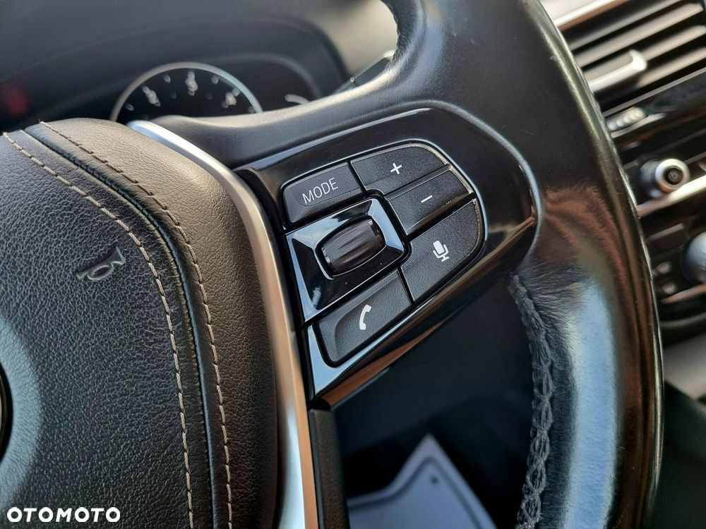 BMW Seria 5 520d - 20