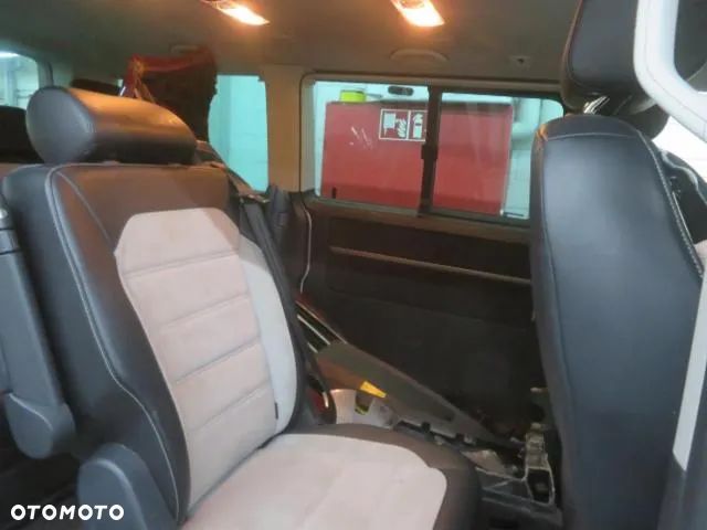Volkswagen Multivan 2.0 TSI L1 Generation SIX 4Motion DSG - 6
