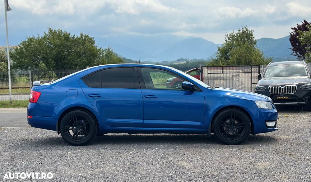 Skoda Octavia 1.6 TDI (Green tec) DSG Ambition - 10