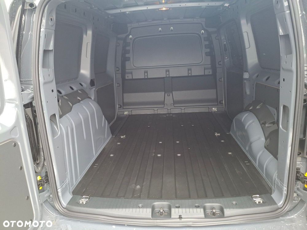 Volkswagen Caddy Maxi Cargo - 26