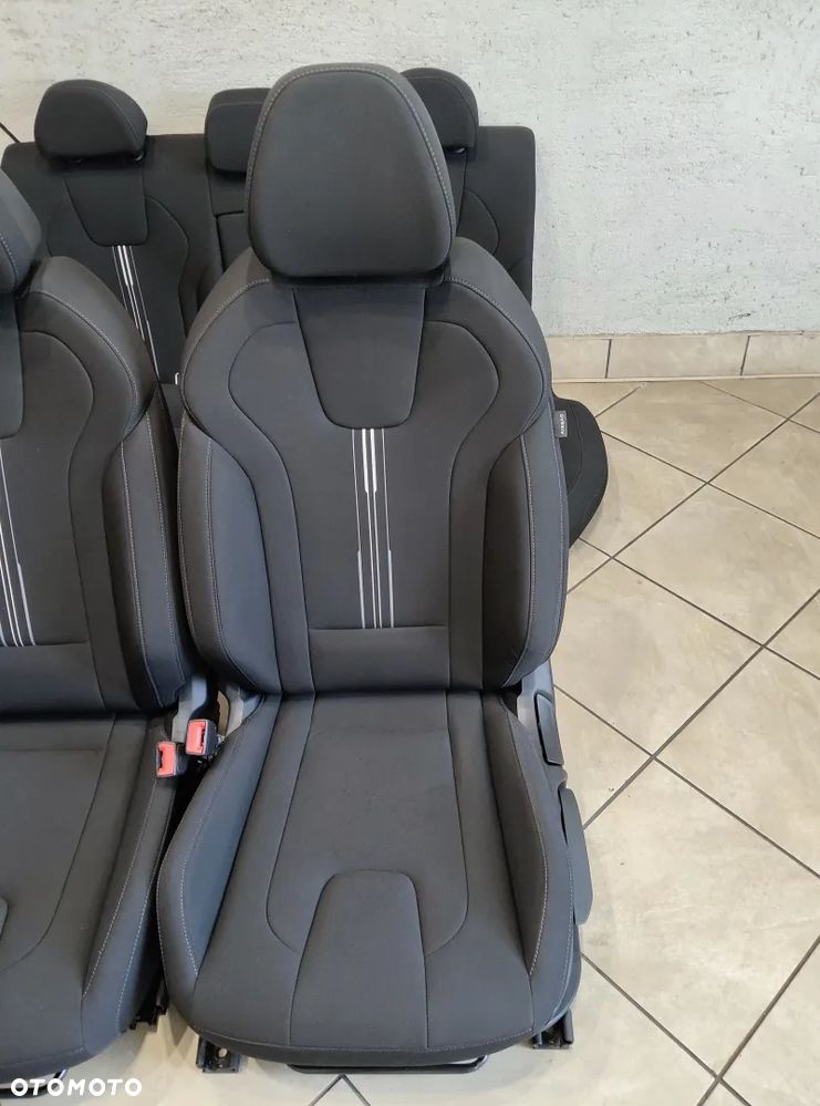 HYUNDAI ELANTRA VII 2021r 30tyś KM FOTELE KANAPA - 2