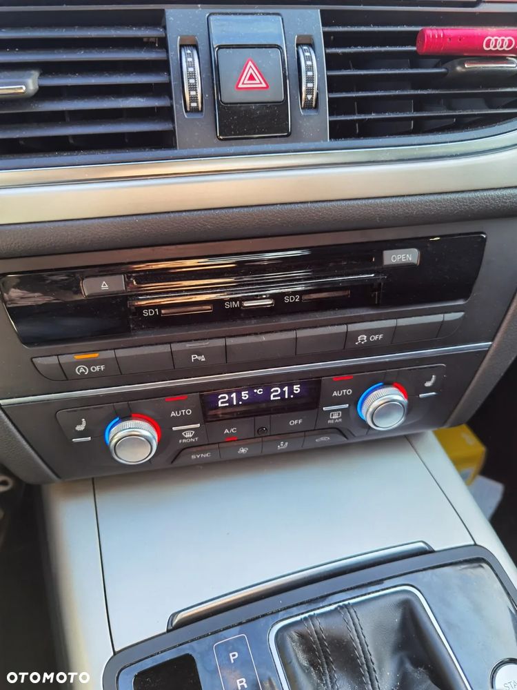 Audi A6 Avant 2.0 TDI Ultra DPF S tronic - 14