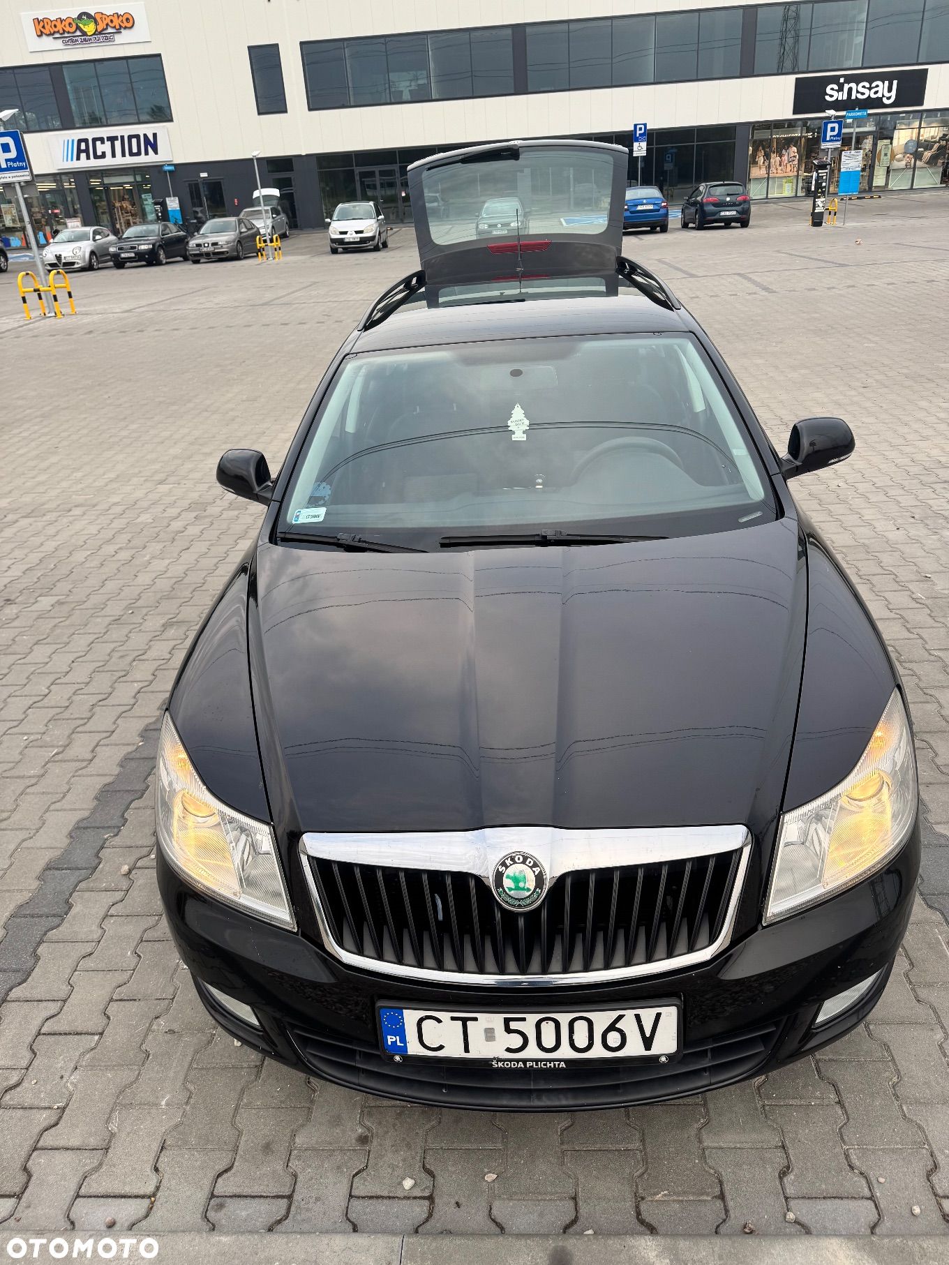 Skoda Octavia Combi 1.6 TDI DPF Classic - 1