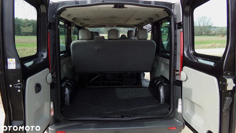 Opel Vivaro - 26