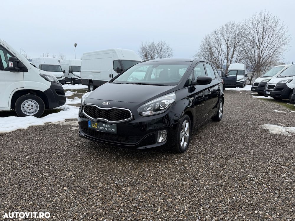 Kia Carens 1.7 DSL CONFORT - 1