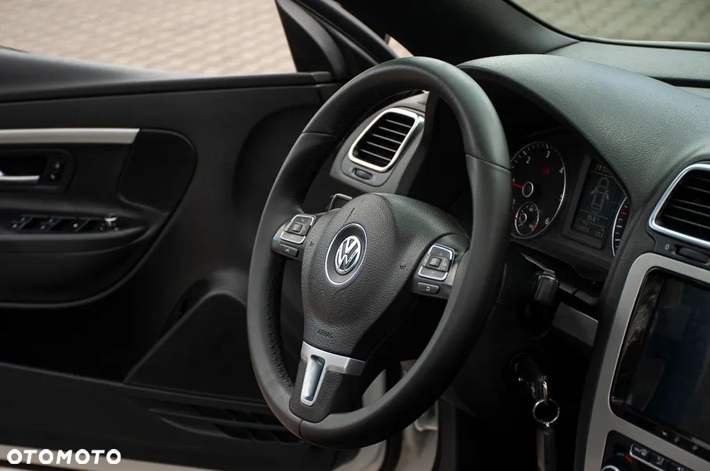 Volkswagen Eos 2.0 TDI DPF BlueMotion Technology Exclusive - 29