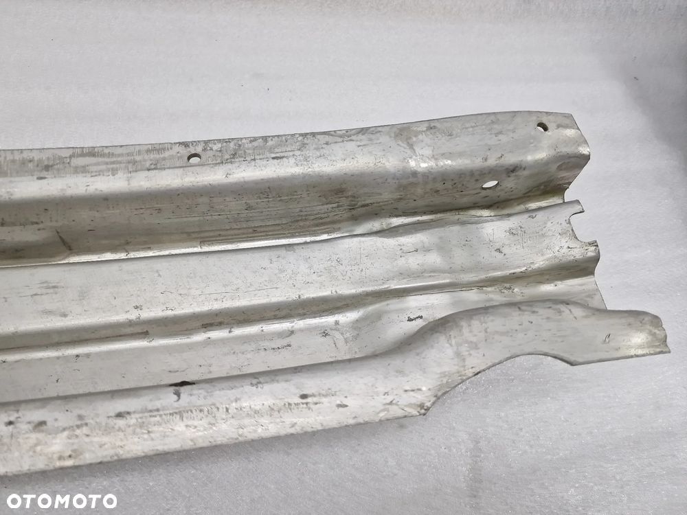 AUDI A4 B6 / B7 8E0 01-08 BELKA TYLNA TYLNIA TYŁ / POD ZDERZAK , NR 8E0807313L , NR AUKCJI BEL33 - 10