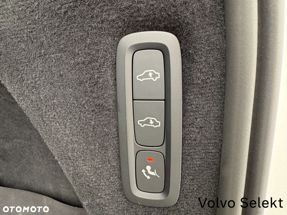 Volvo XC 90 - 29