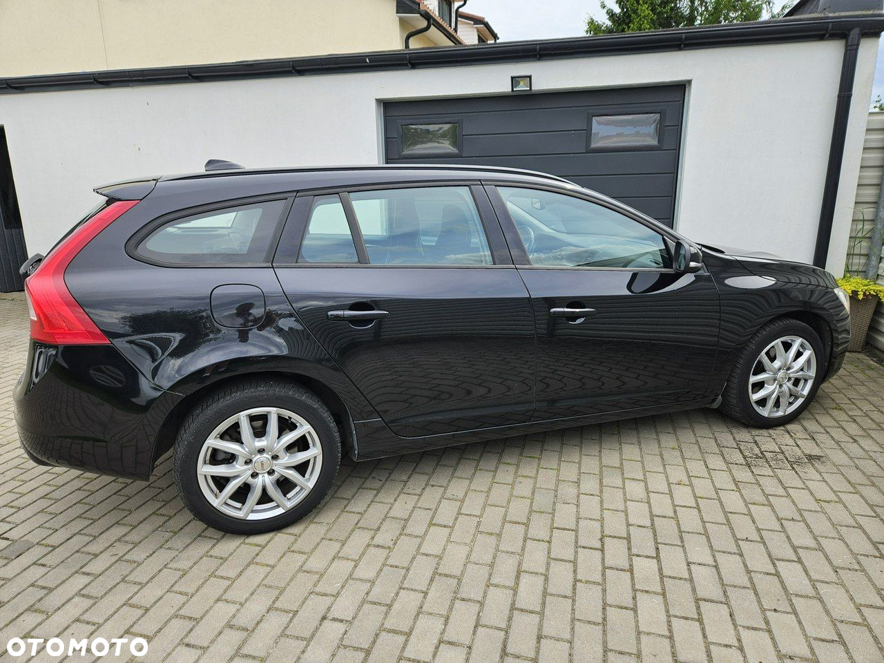 Volvo V60 D2 Kinetic - 4