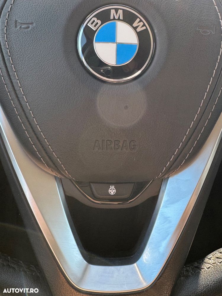 BMW Seria 5 520d xDrive AT - 16