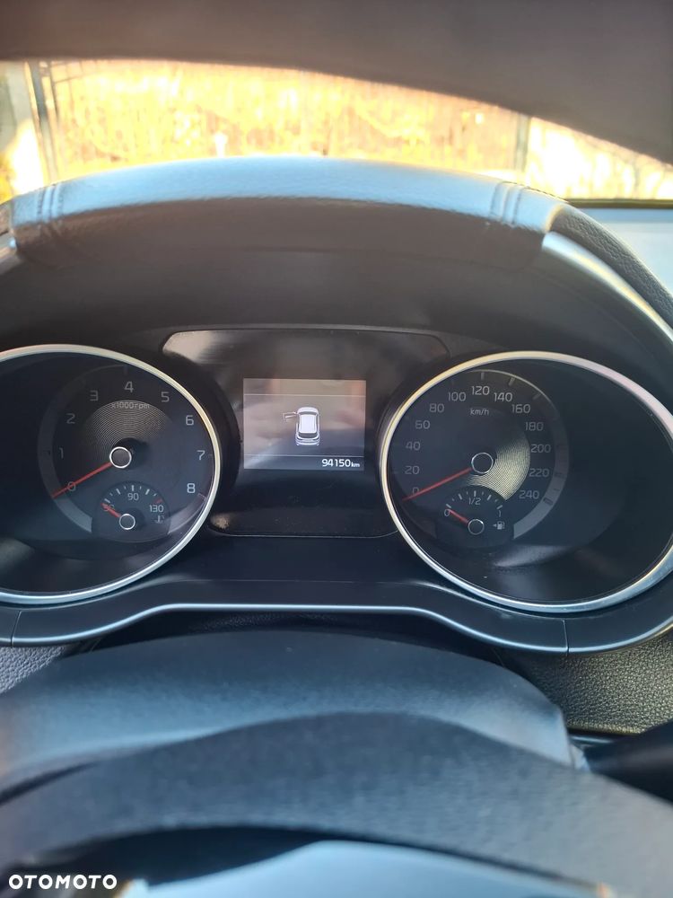 Kia Ceed - 7