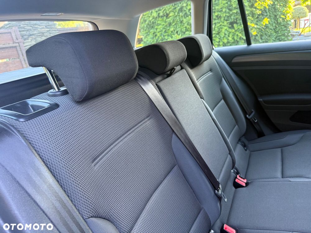 Volkswagen Golf 1.6 TDI BMT Comfortline - 16