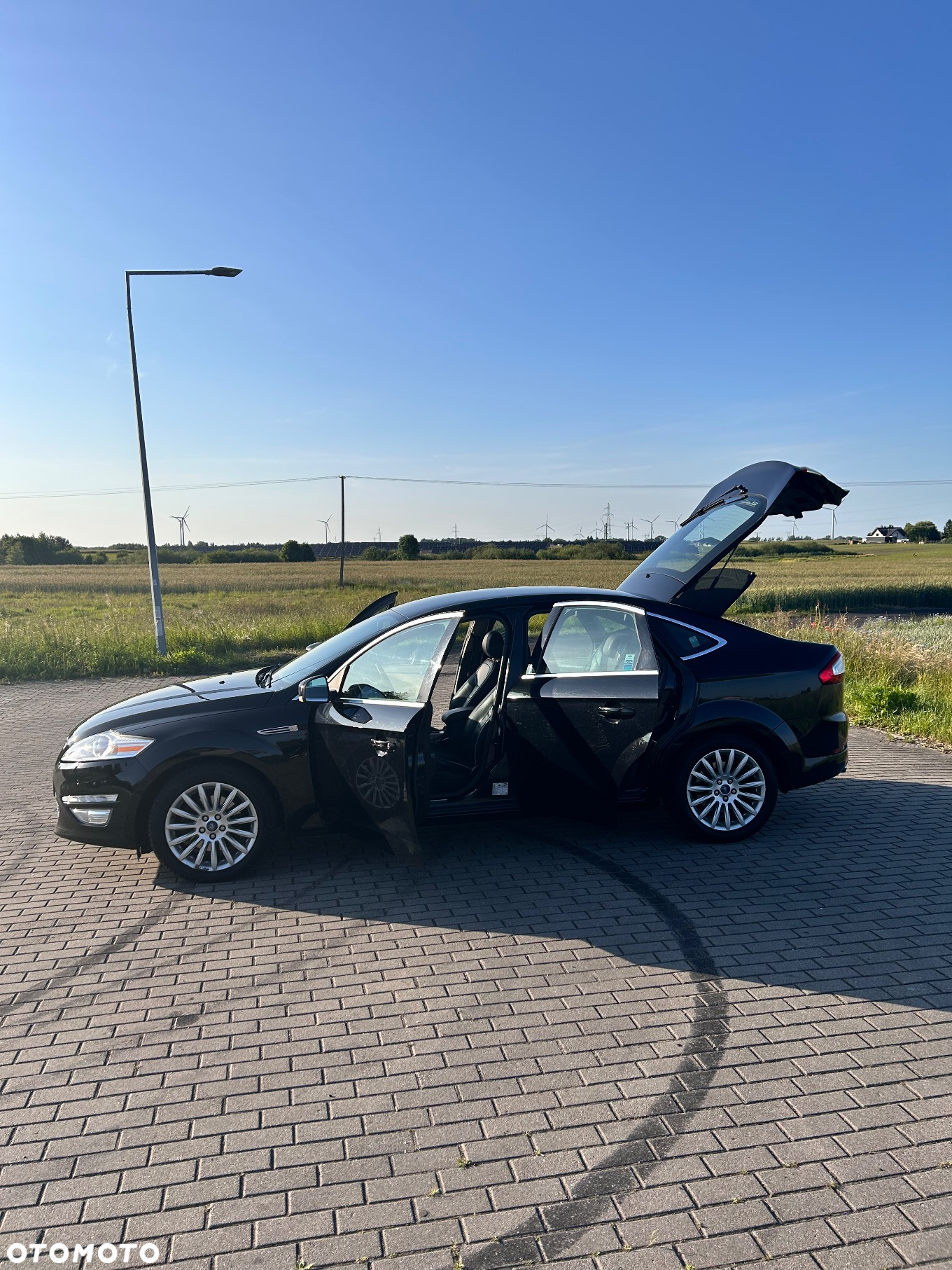 Ford Mondeo - 12