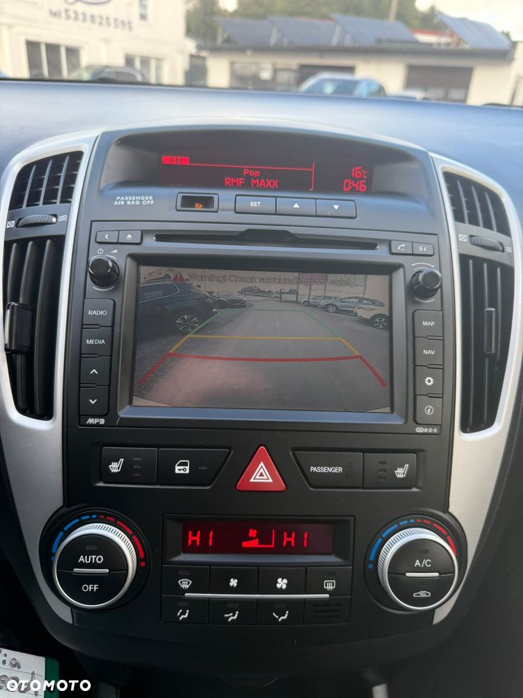 Kia ProCeed - 25