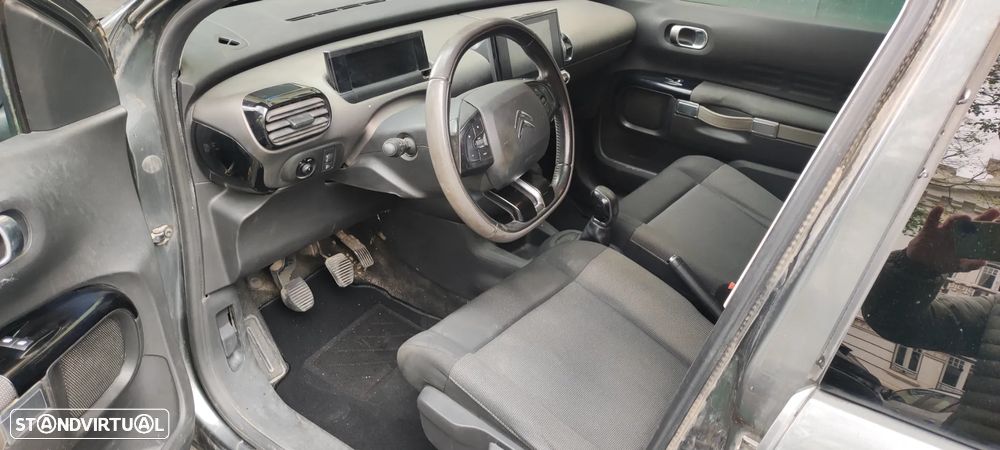 Citroën C4 Cactus 1.2 PureTech Shine - 8