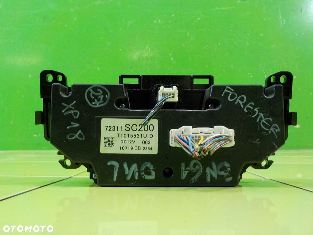 SUBARU FORESTER III AUT 2.0 B 11r 5D panel klimatyzacji 72311SC200 - 5