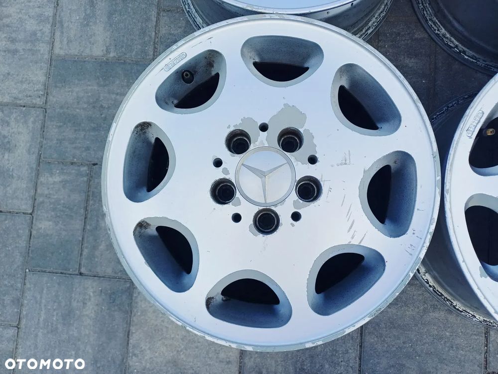FELGI ALUMINIOWE MERCEDES W210 W124 R15 5X112 ET41 66,6 mm 7Jx15H2 NR28 - 3