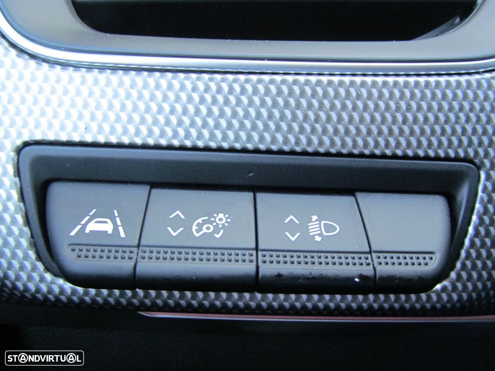 Renault Arkana TCe Mild Hybrid 140 EDC Techno - 28