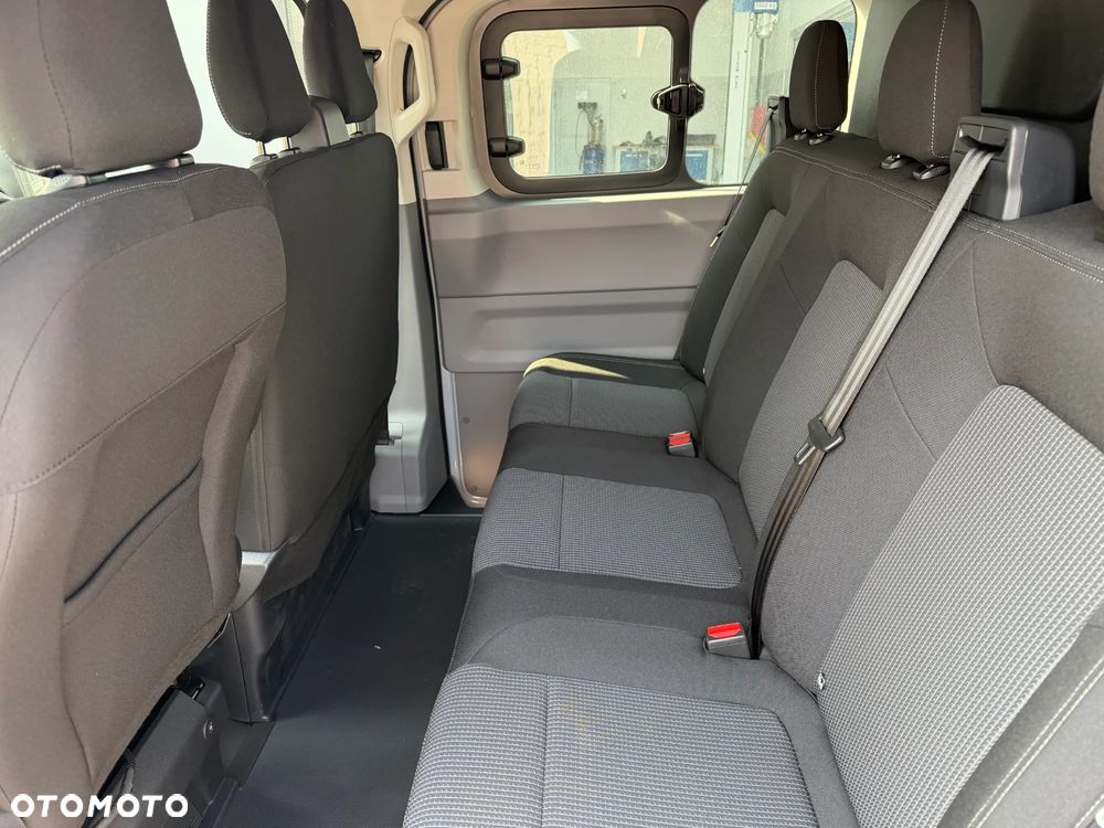 Volkswagen Transporter T7 Brygadowy - 10