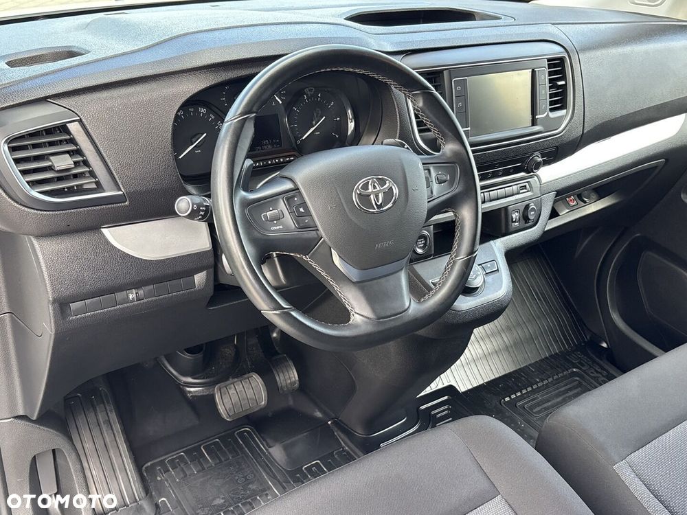Toyota Proace Verso 2.0 D4-D Long Business - 21