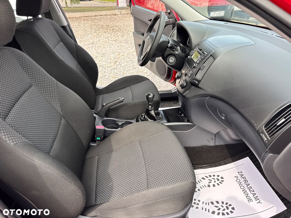 Hyundai i30 1.4 Blue Classic - 18