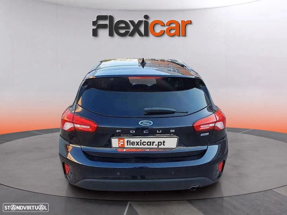 Ford Focus 1.5 TDCi EcoBlue Connected - 6