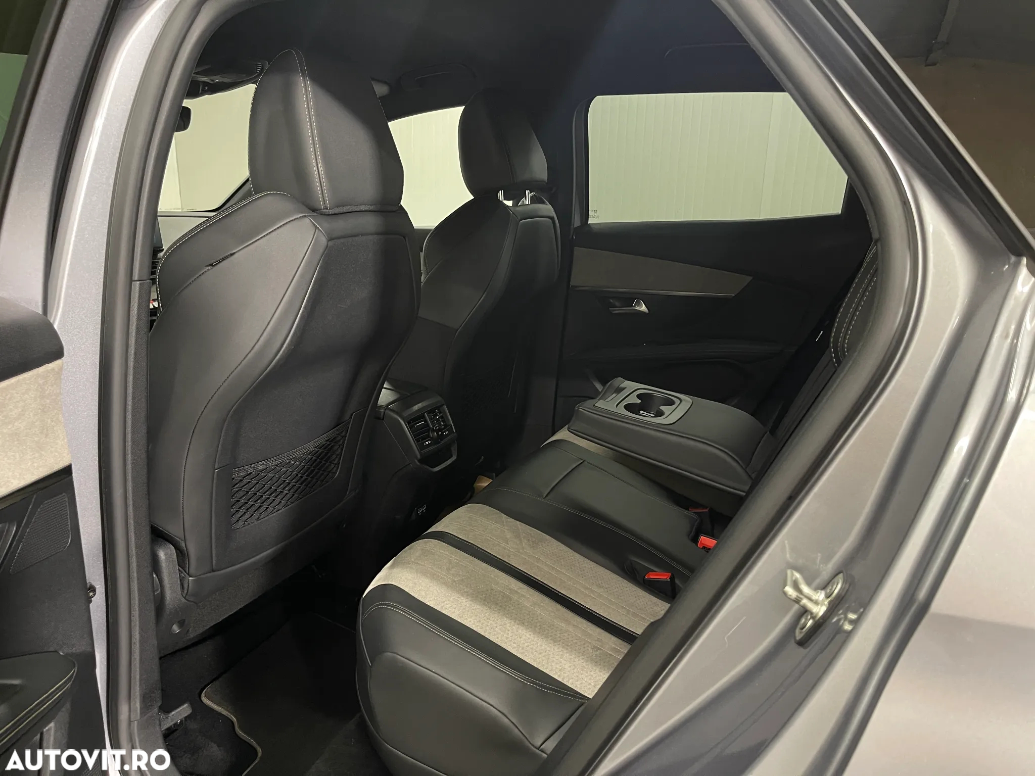 Peugeot 3008 PHEV EAT8 GT Pack - 12