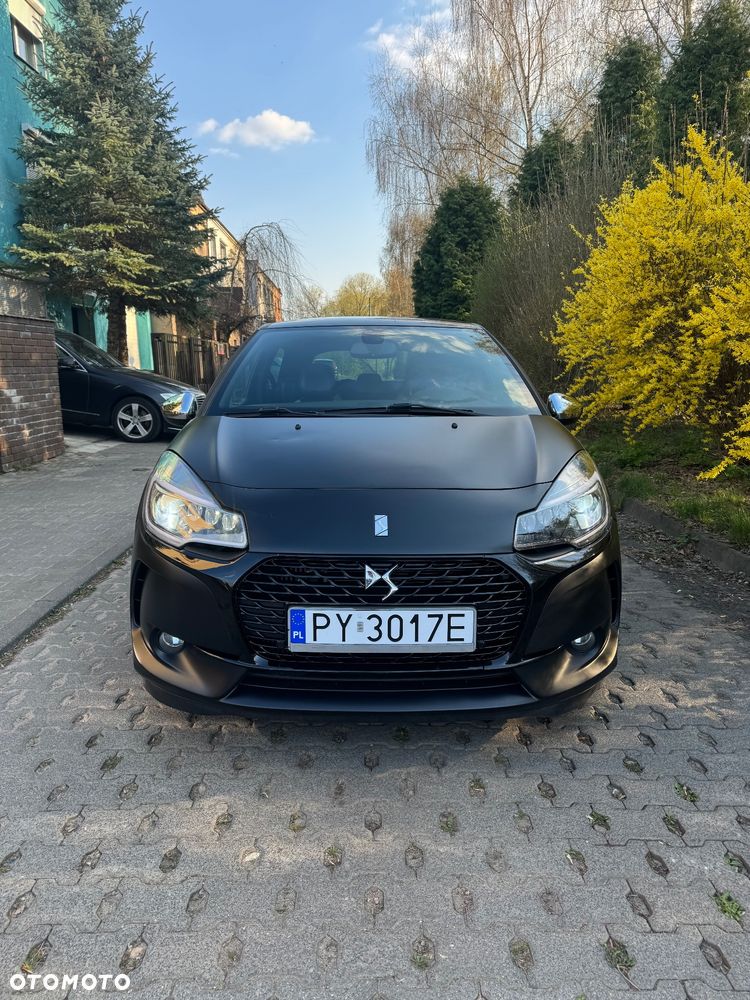 Citroën DS3 HDi 110 FAP SportChic - 2