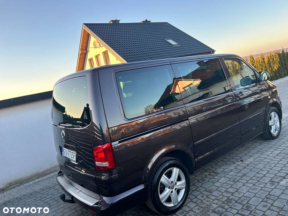 Volkswagen Caravelle - 1