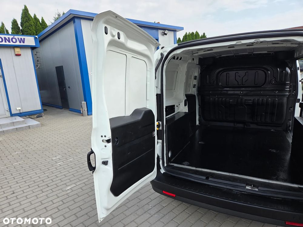 Fiat Doblo Maxi Dynamic - 16