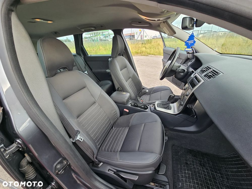 Volvo V50 2.0D - 40