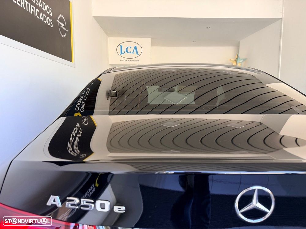 Mercedes-Benz A 250 - 13