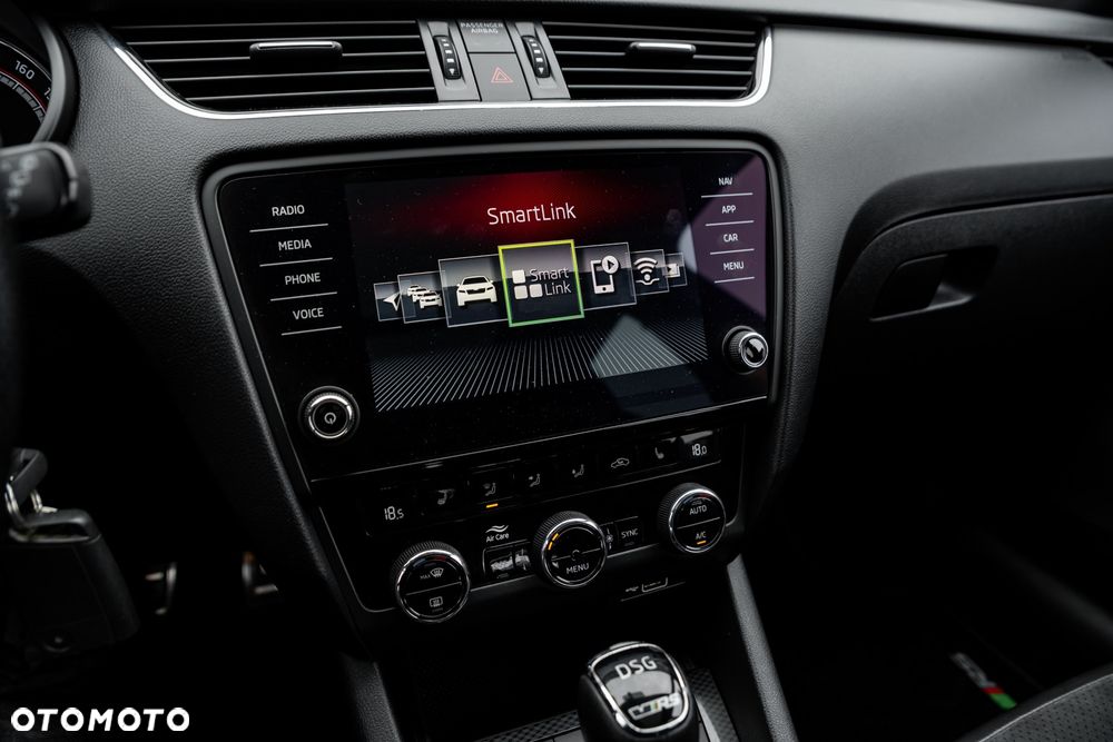Skoda Octavia 2.0 TDI RS DSG - 37