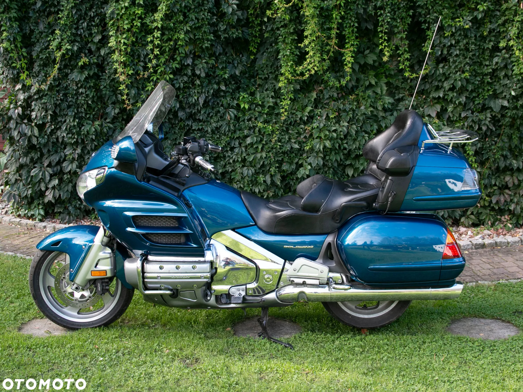 Honda GL - 11