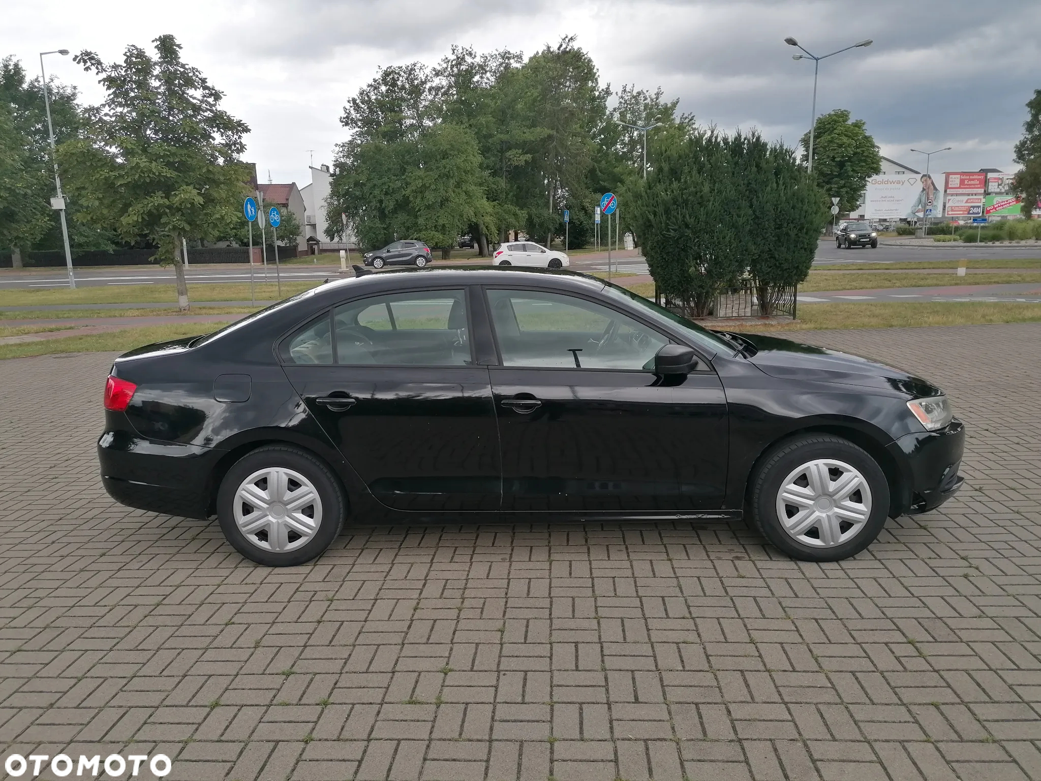 Volkswagen Jetta - 3