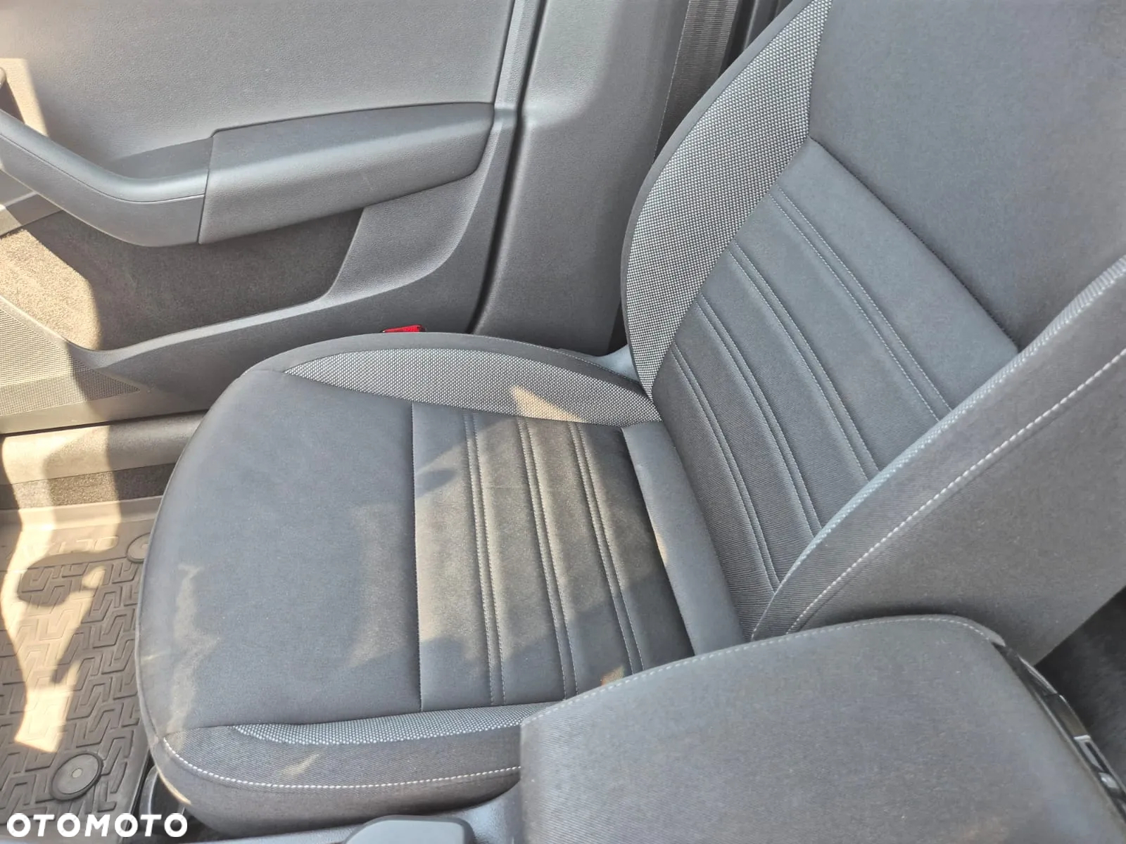 Skoda Octavia 1.6 TDI Ambition DSG - 9