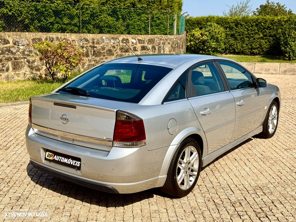 Opel Vectra GTS 2.2 DTi - 15