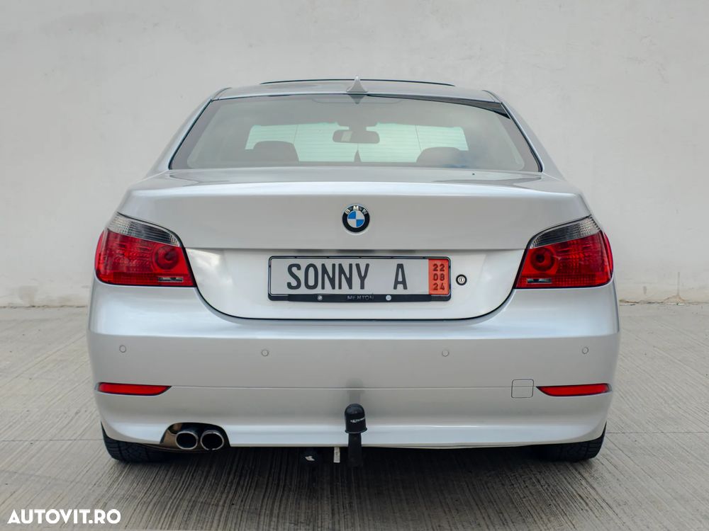 BMW Seria 5 525d - 6