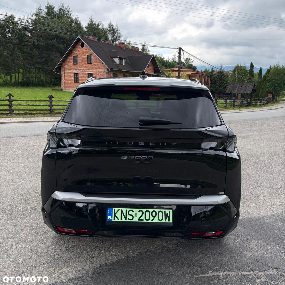 Peugeot E-5008 73kWh GT Exclusive - 6
