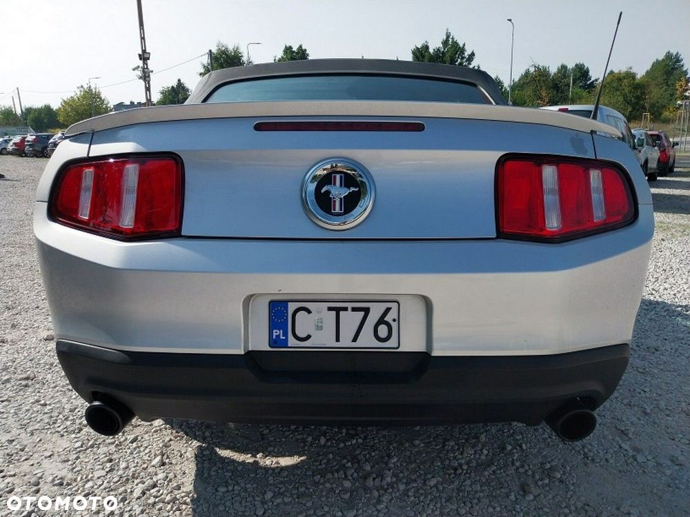 Ford Mustang - 3